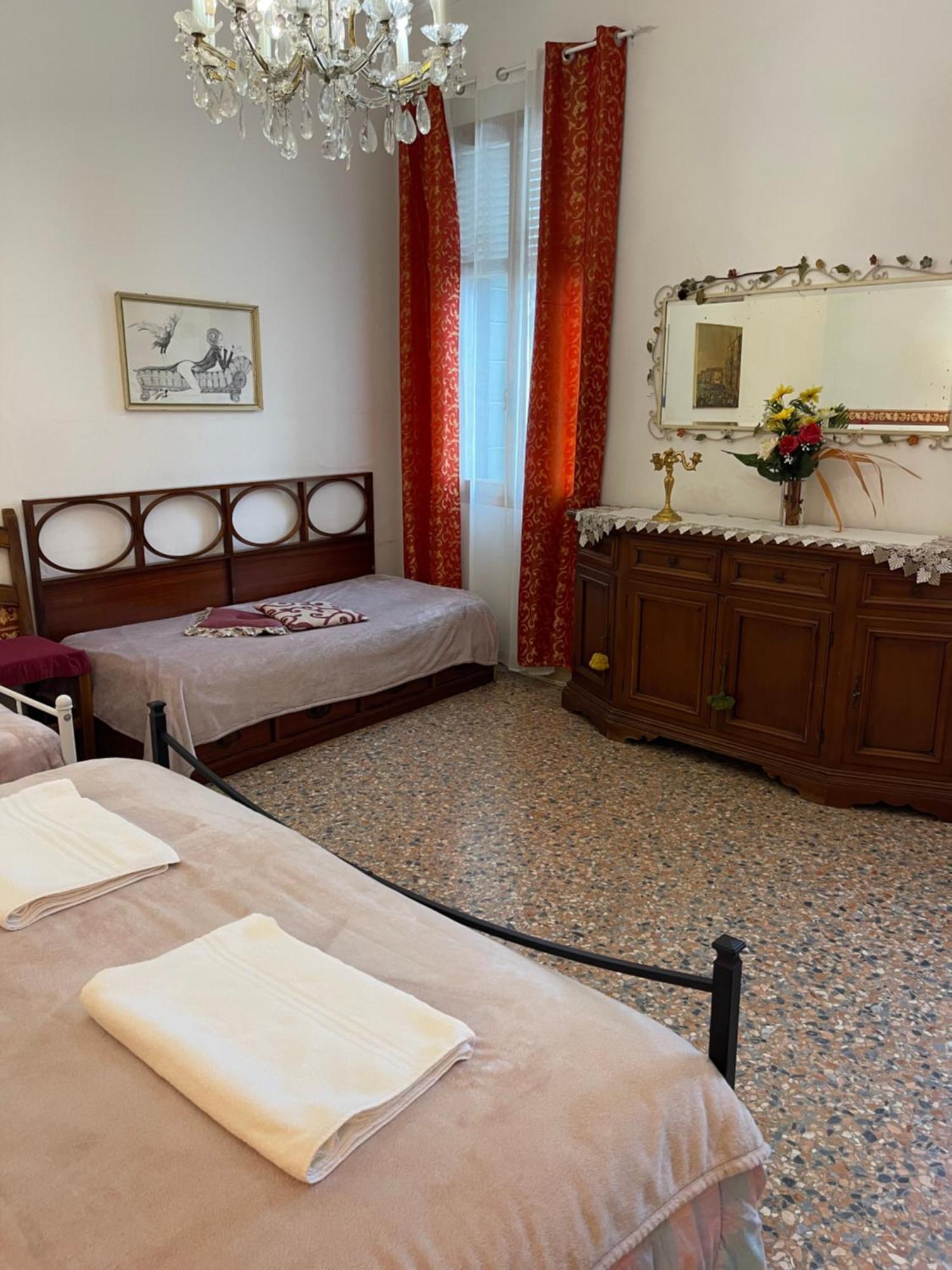 Princess Guest House Canal View Venedig Exterior foto