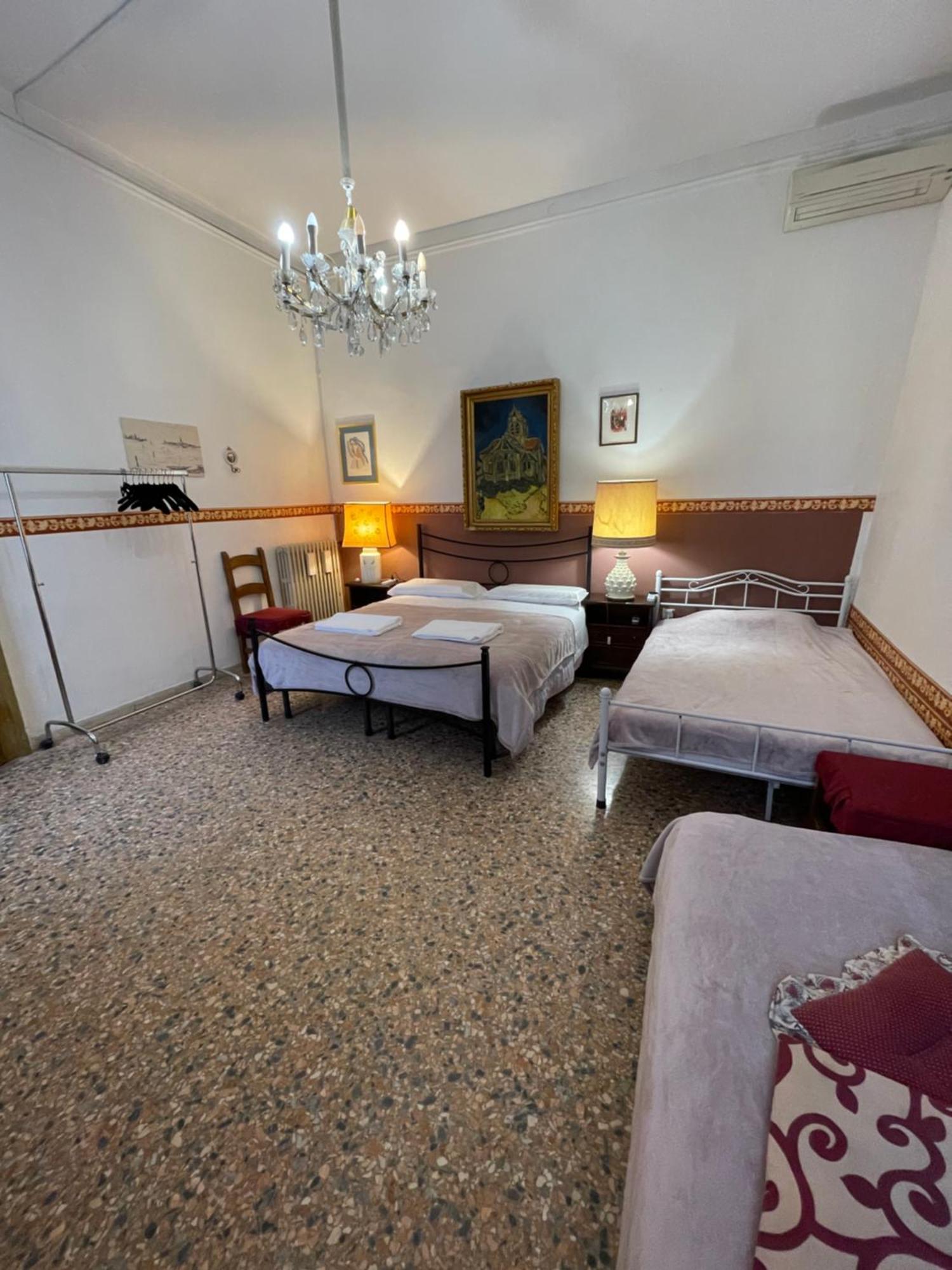 Princess Guest House Canal View Venedig Exterior foto