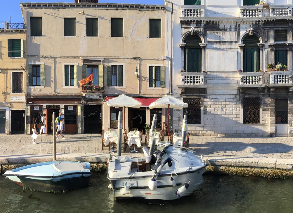 Princess Guest House Canal View Venedig Exterior foto