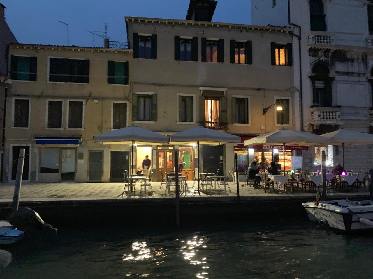 Princess Guest House Canal View Venedig Exterior foto